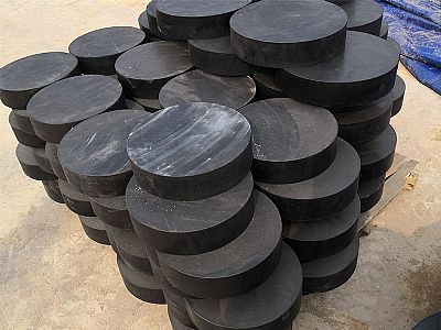 闽清县板式橡胶支座由若干层橡胶片与薄钢板经加压硫化